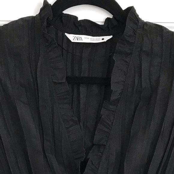 Zara Elastic Trim Blouse - Size XS - Picture 4 of 5